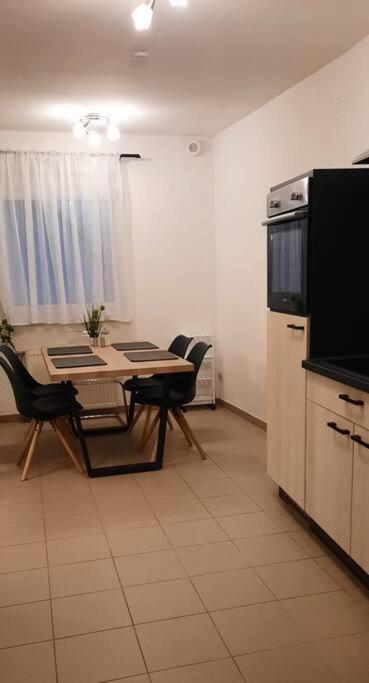 Einzigartiges Apartment Inkl. Gratis Parkplatz Vienna Exterior photo
